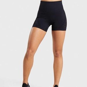 🍑🔥NEW Black Energy Seamless Shorts!